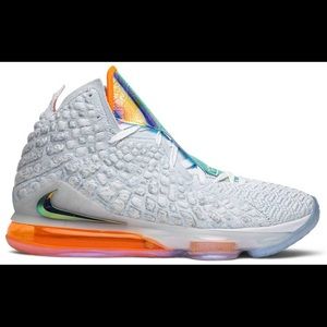 NWT Lebron 17 Future Air Iridescent Tongue Orange